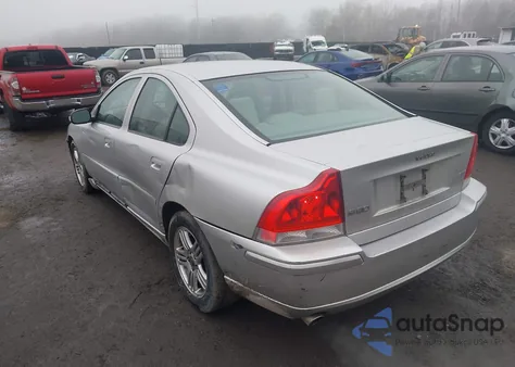 2006 Volvo S60 2.5T z USA, uszkodzony, nr VIN YV1RS592962523141